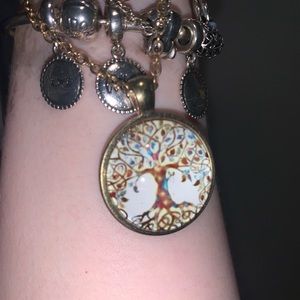 Gold tree pendant necklace